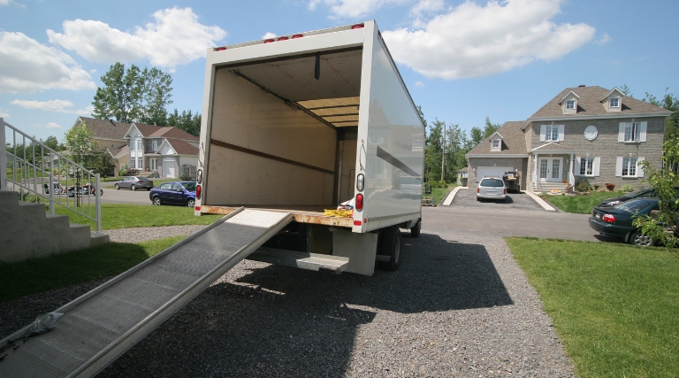 Choosing The Right Transport Vehicle For Your Move
