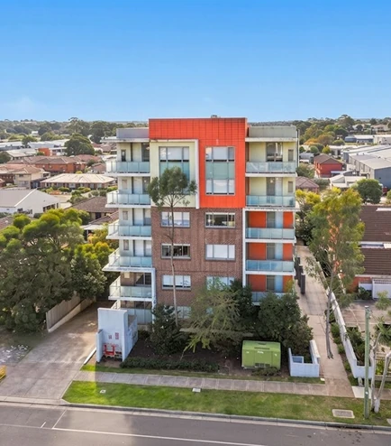 Apartments & Units
