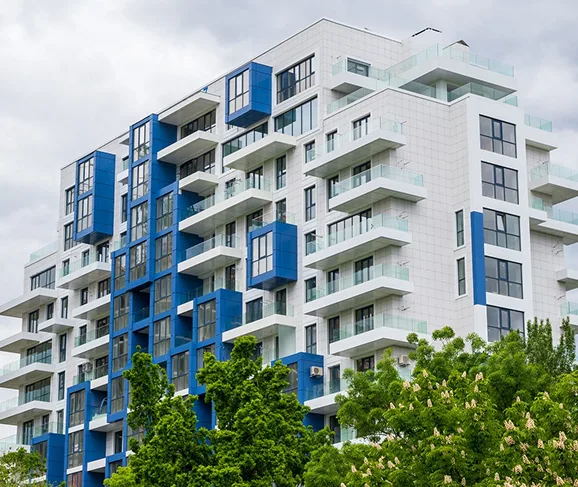 Townhouses & Newer Developments