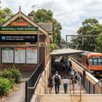 Bardwell Park Station