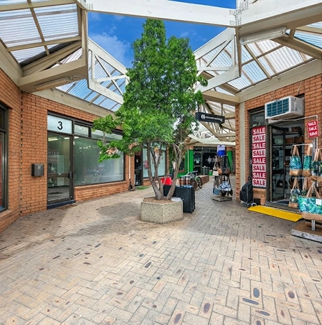 Evans Street Retail Precinct