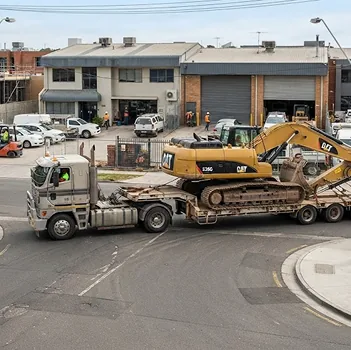 Large Equipment Manoeuvring