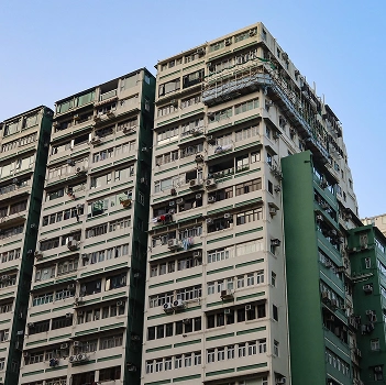 Units & Low-Maintenance Living