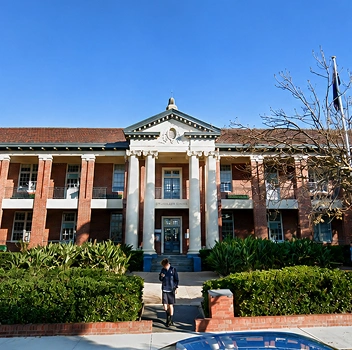 Box Hill High School