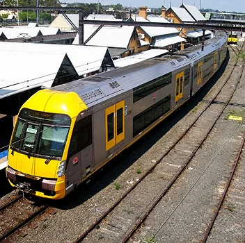 T8 Airport & South Line Connections