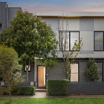Modern Townhouses