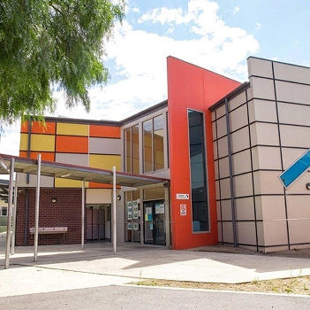 Carranballac P–9 College